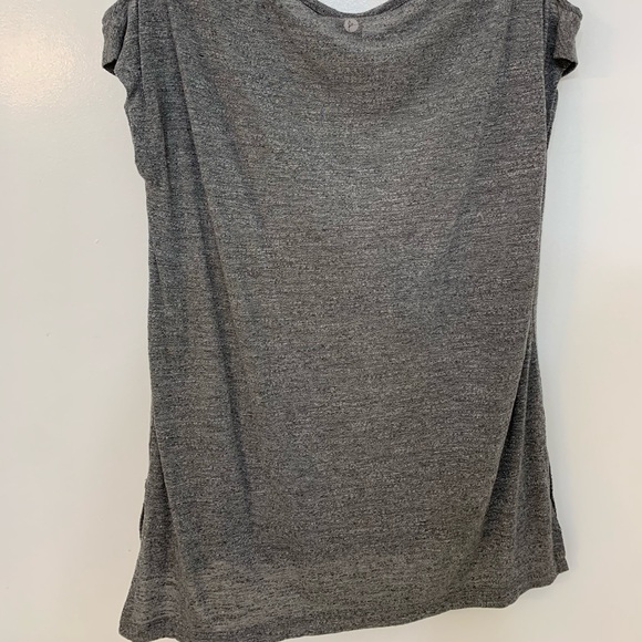 Activewear T-Shirt - Picture 2 of 4